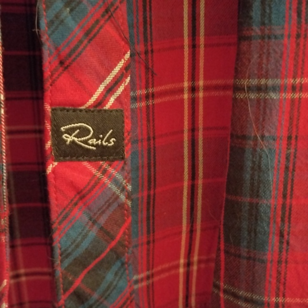 Rails Rayon Button Up Size M Red Plaid - image 4